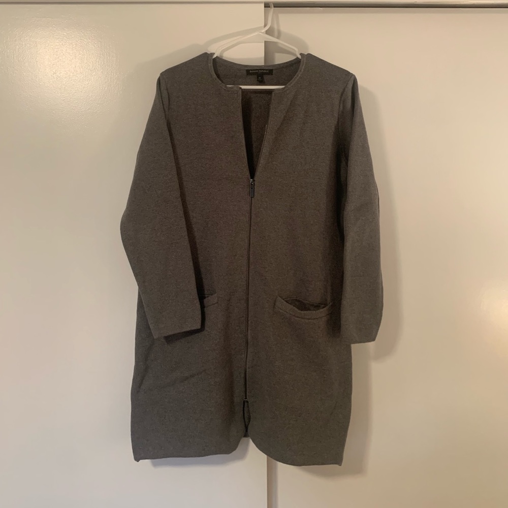 Banana Republic long zip sweater